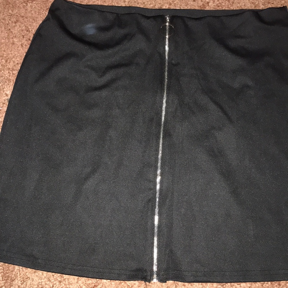black skirt with cute zip up detail